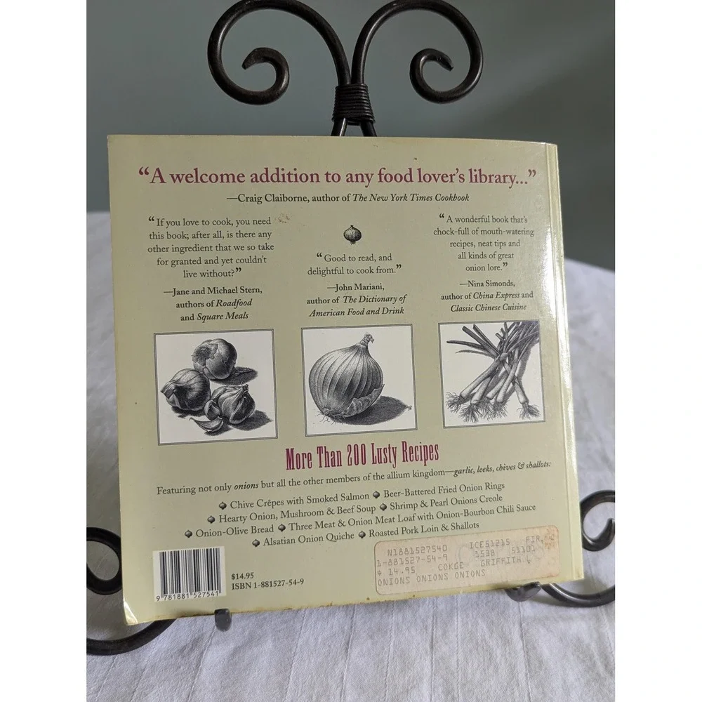 Onions Onions Onions by Linda & Fred Griffith, 1994 paperback cookbook